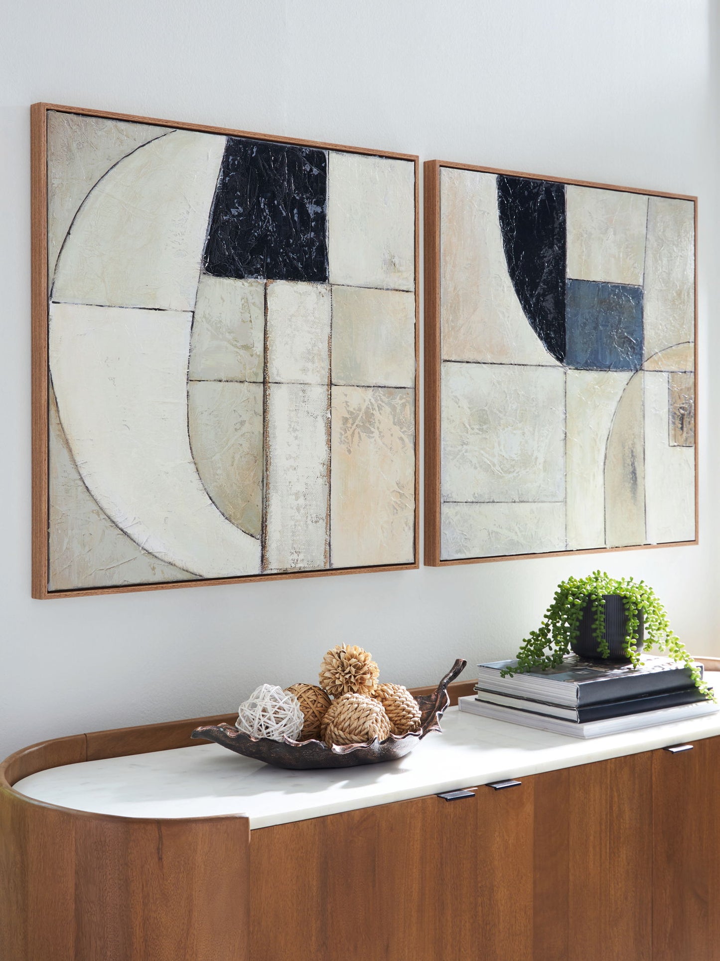 Bexlen - Wall Art Set (Set of 2) - Tan / Taupe / Black